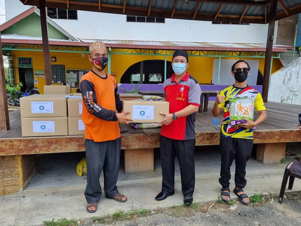 RM27,000 DISUMBANG KEPADA 270 PENERIMA FIDYAH SABAK BERNAM DAN KLANG - MAIS