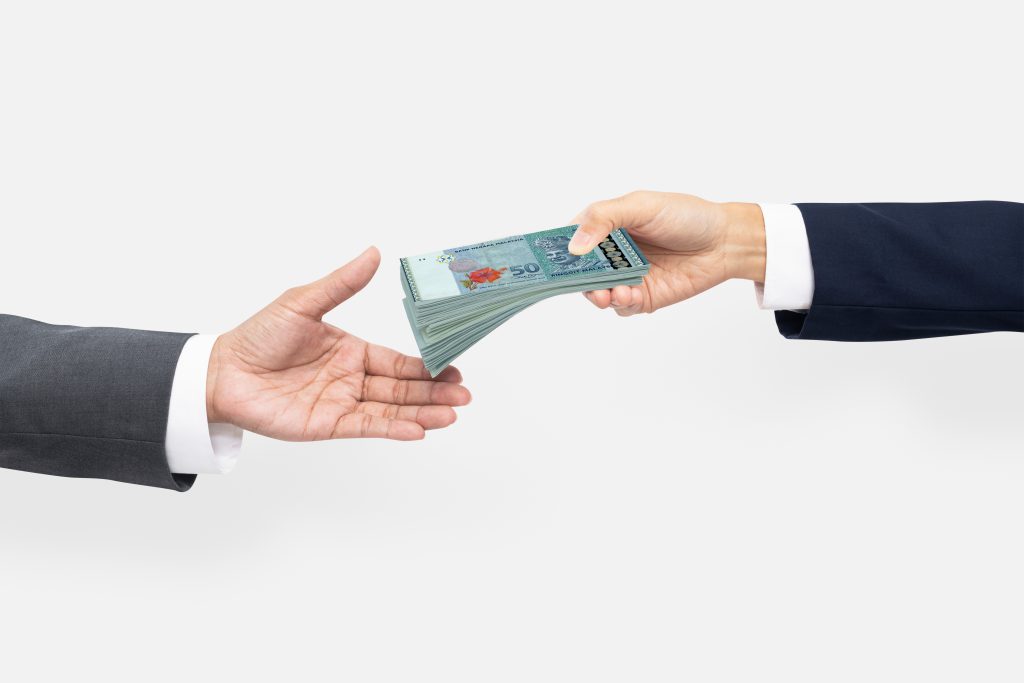 png business proposal purchase hands holding money 1024x683 1