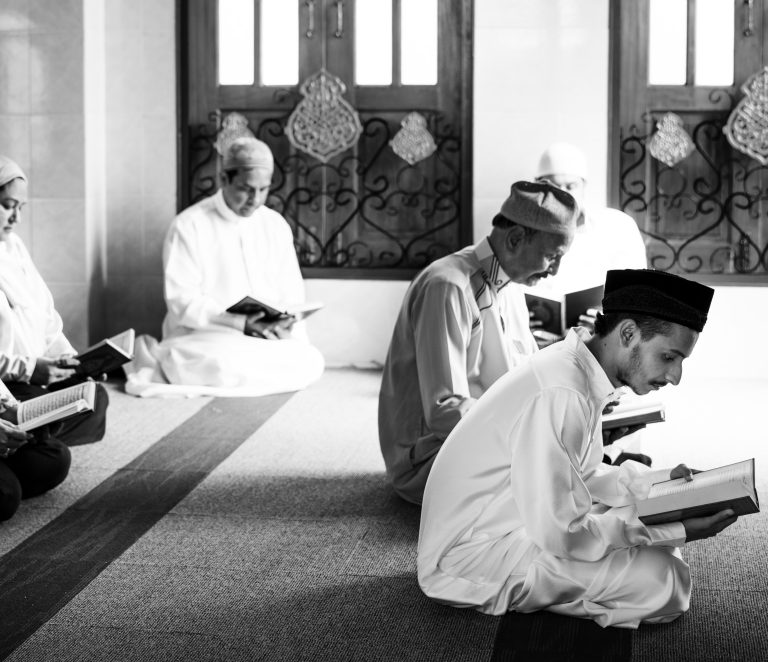 muslims reading from quran